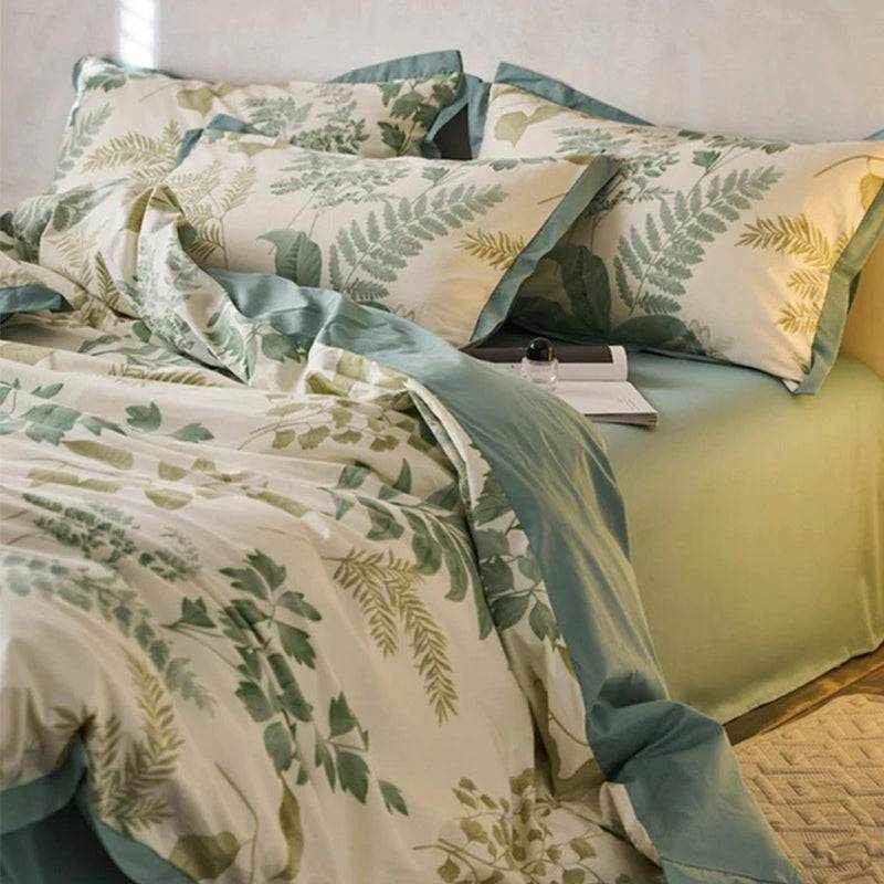 4-pieces bedding set Reversible Satin Texture Greenery Comforter Set