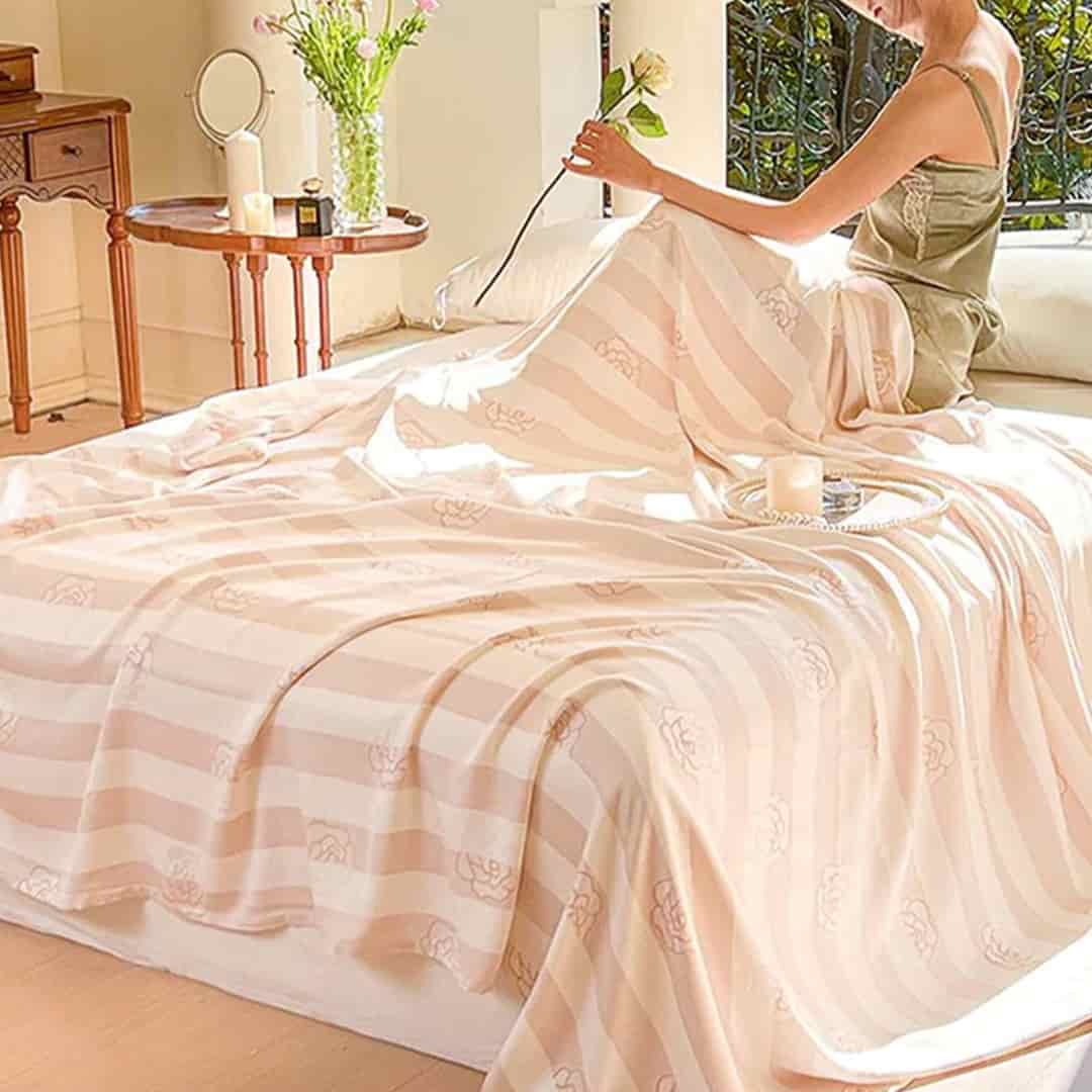 Cooling Bamboo Sheet - Soft, Lightweight and Breathable for Hot Sleepers (59*78'') - elegear-shop