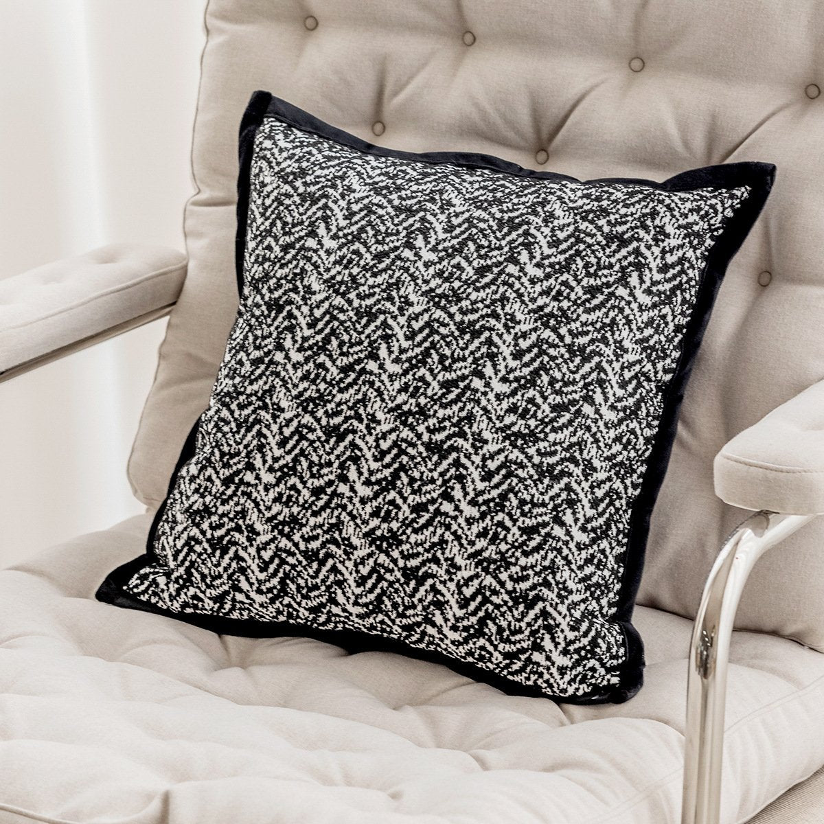High-Grammage Dutch fleece Embroidery Pillow Cover
